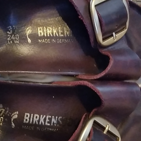 Birkenstock Maroon "MADRID" Leather Slides with Brass Buckles, Size 37, Narrow. - Picture 2 of 3